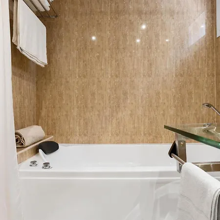 Apartment Cortijo Del Mar 2 Bed Malaga